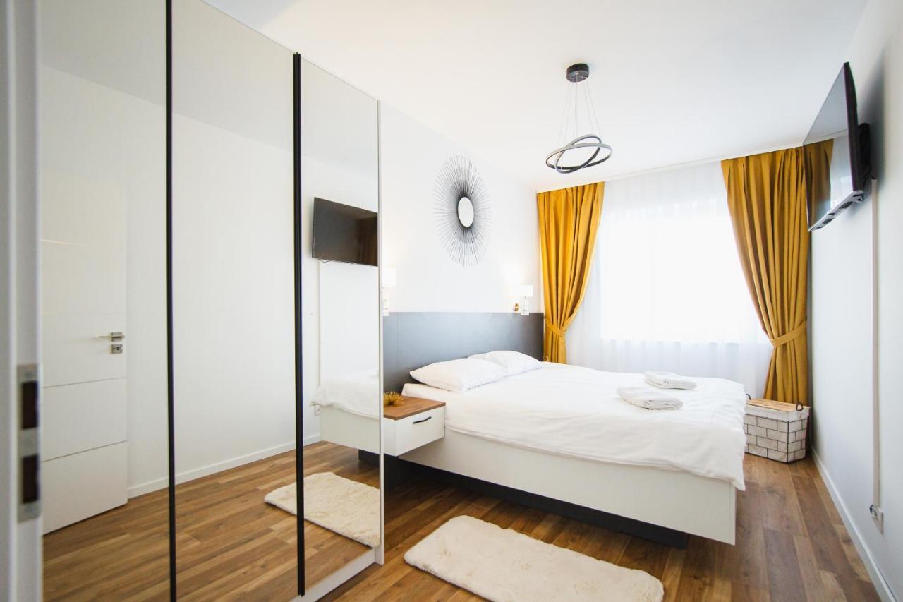 Magnificent Home At Prima Residence Oradea Exteriör bild