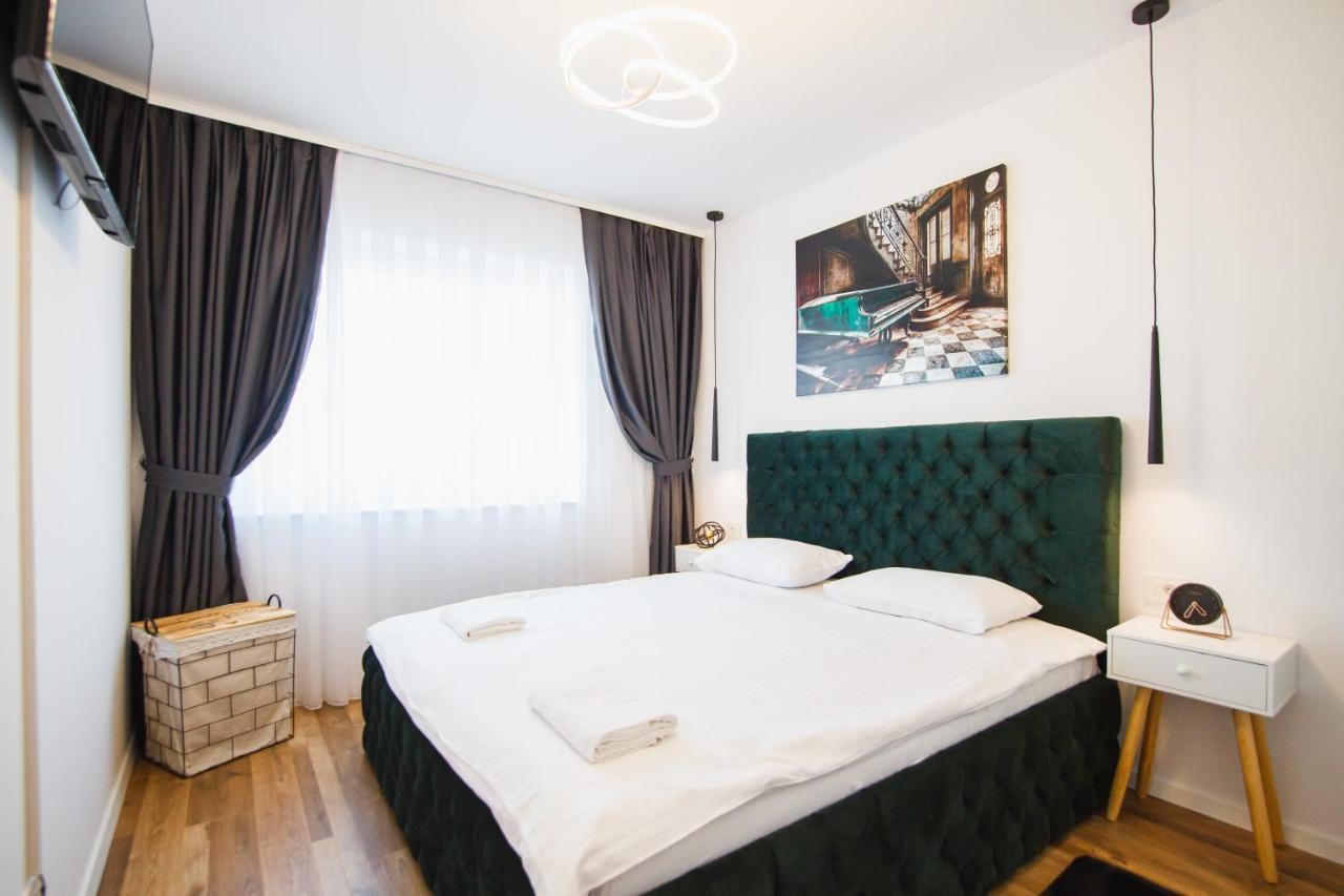 Magnificent Home At Prima Residence Oradea Exteriör bild
